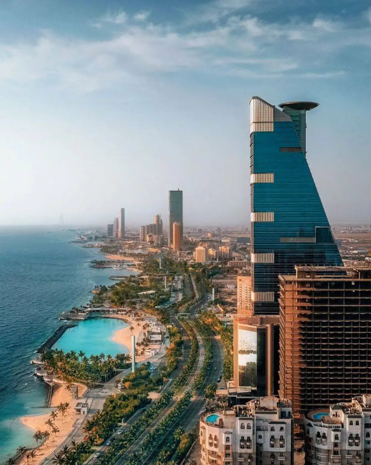 عروس البحر الأحمر والتاريخ الحي.